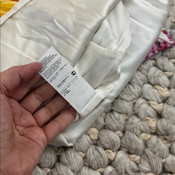 DOLCE & GABBANA Floral print stretch silk sheath dress cream/ purple EUC sz 42 - Picture 10 of 10